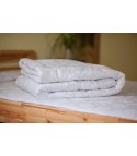 Стеганое одеяло из овечьей шерсти, плотность стандарт, чехол сатин, белое, размер 140*205